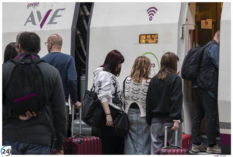 Éxito de ventas en el nuevo AVE de Renfe entre Huesca, Sevilla y Córdoba: se venden 4.000 billetes en solo un mes.
