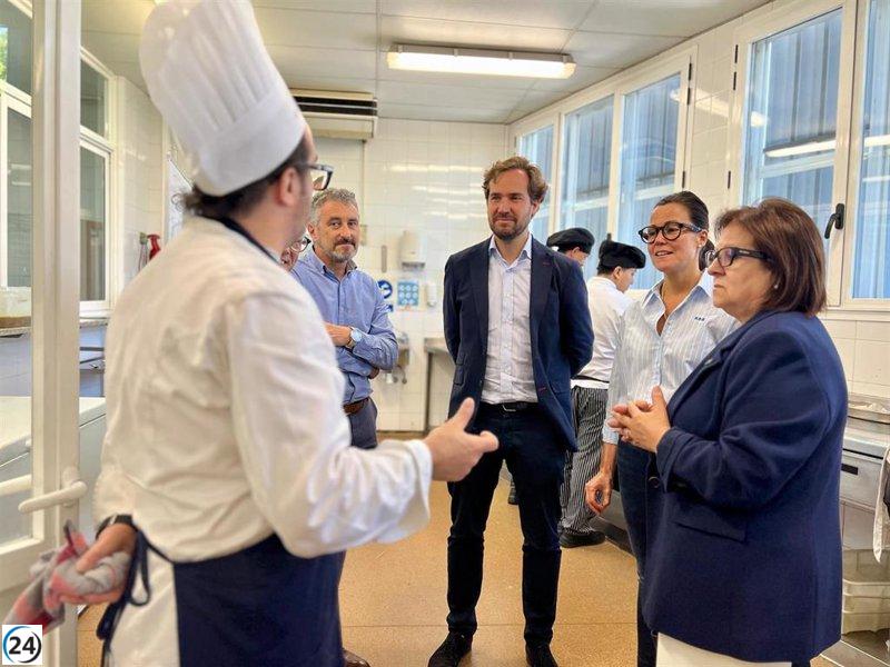 Giménez insta al abordaje de los problemas de los jóvenes y destaca el proyecto del PP para solucionarlos.