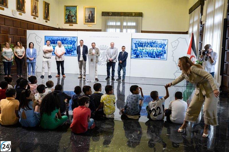 El Ayuntamiento de Zaragoza da la bienvenida a los niños saharauis en Vacaciones en Paz.