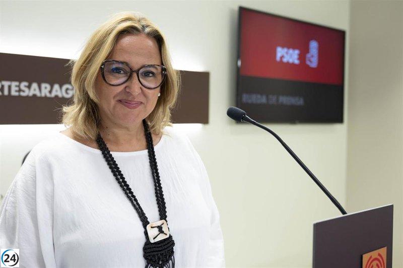 Pérez acusa a Azcón de encubrir despidos en Ayuntamiento de Zaragoza.