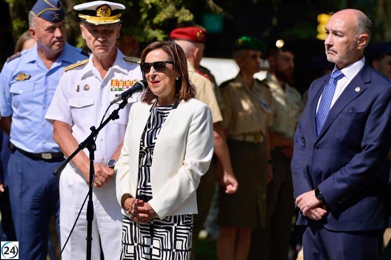 Robles homenajea a los militares caídos en Afganistán, con especial recuerdo para los del Yak-42.