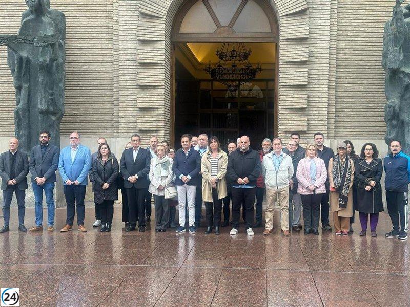 Ayuntamiento de Zaragoza brinda apoyo a damnificados por DANA con ayuda de Bomberos.