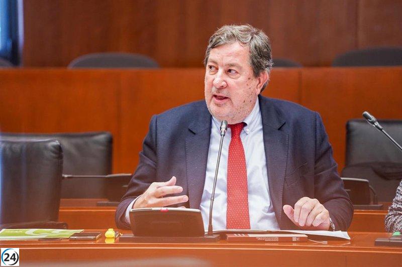 La Comisión de Medio Ambiente pide reforzar la vigilancia de osos en los Valles Occidentales.