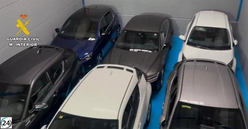 Cinco arrestos en red desarticulada de fraude vehicular a nivel nacional.