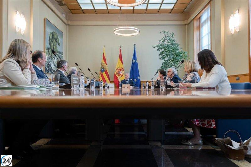 Agricultura pide al Gobierno español que amplíe las ayudas europeas por sequía a Aragón.