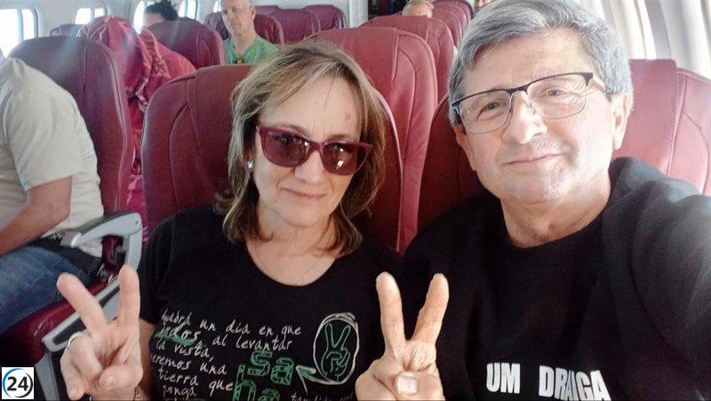 Activista aragonés y maestro, expulsado de El Aaiún tras ser identificado por su imagen en tarjetas de embarque.