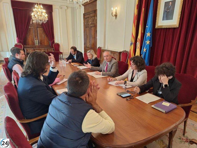 La DGT permite el tránsito temporal de tractores en el puerto de Monrepós, Huesca, en la A-23.