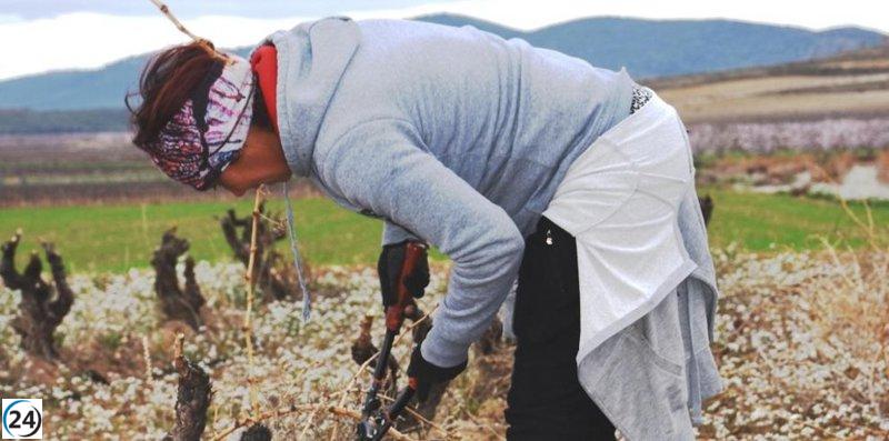 Agricultura apoya el emprendimiento femenino en zonas rurales con recursos para capacitación.