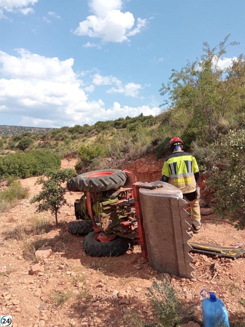 Trágica fatalidad: agricultor pierde la vida tras volcar su tractor en Villel, Teruel.