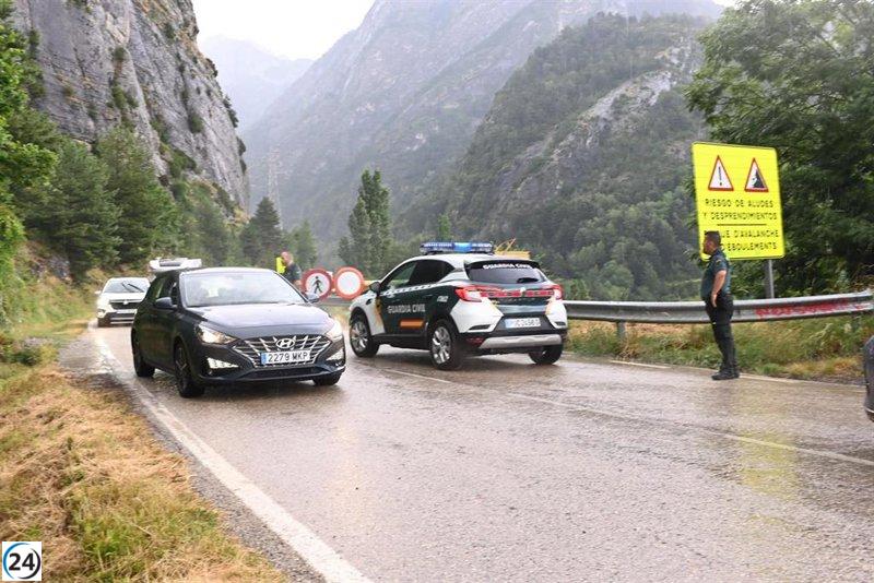 Se reabre parcialmente la A-2606 con paso limitado para emergencias.