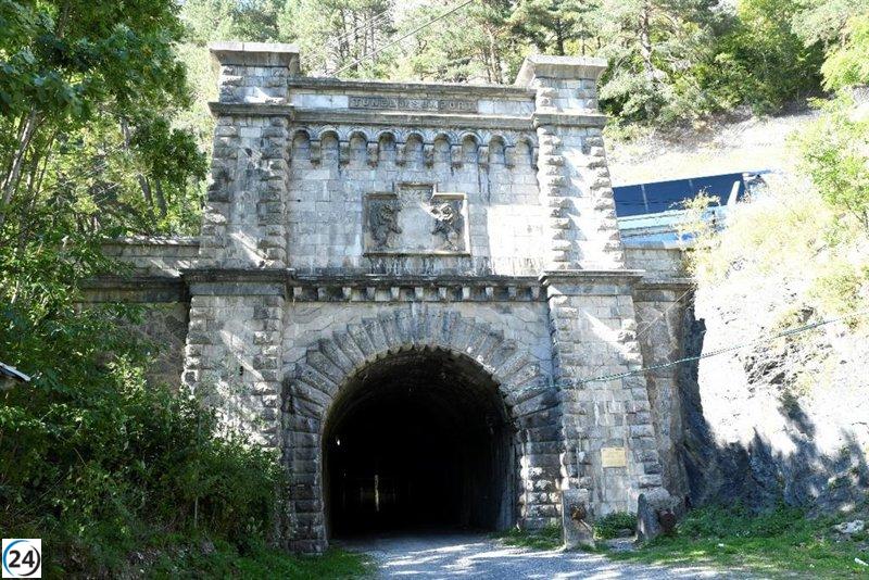 Reabre el túnel ferroviario de Somport con una inversión de 2,2 millones de euros.