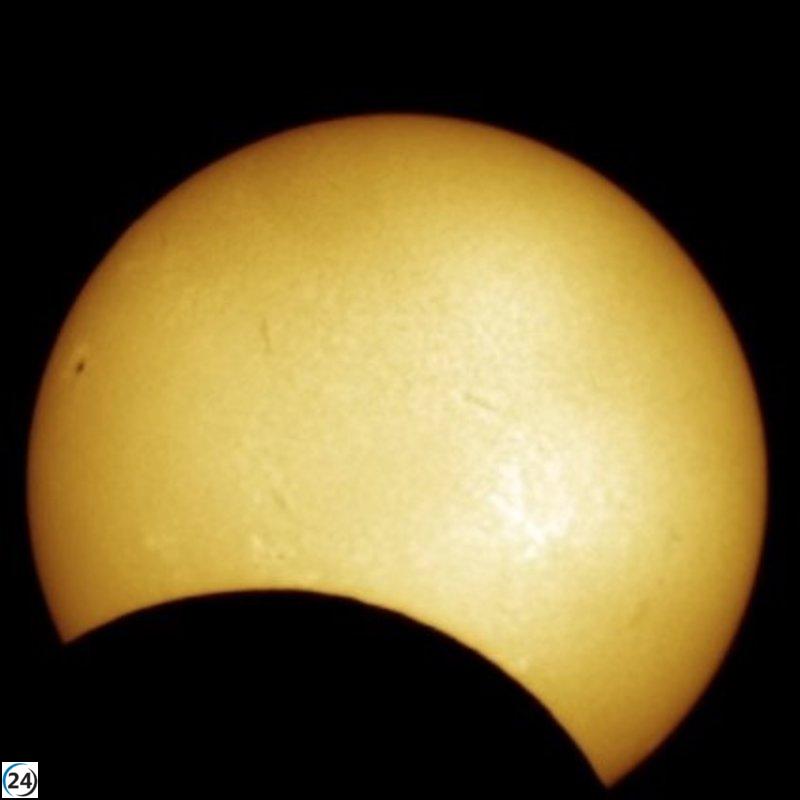 La DPT llama a municipios y sector turístico a preparar puntos de observación para el eclipse solar de 2026.
