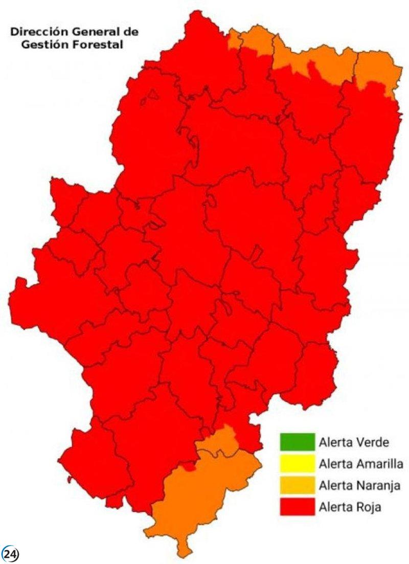 Aragón enfrenta un amplio riesgo de incendios forestales con alerta roja activa.