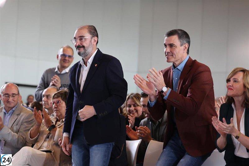Sánchez rinde homenaje a Lambán:
