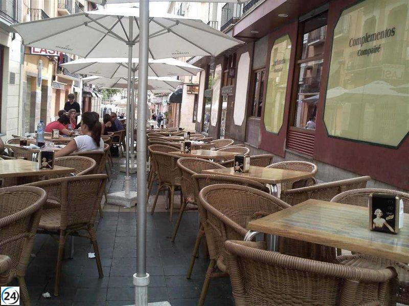 La vida nocturna en Huesca florece en agosto, con una vibrante oferta de bares post-San Lorenzo.