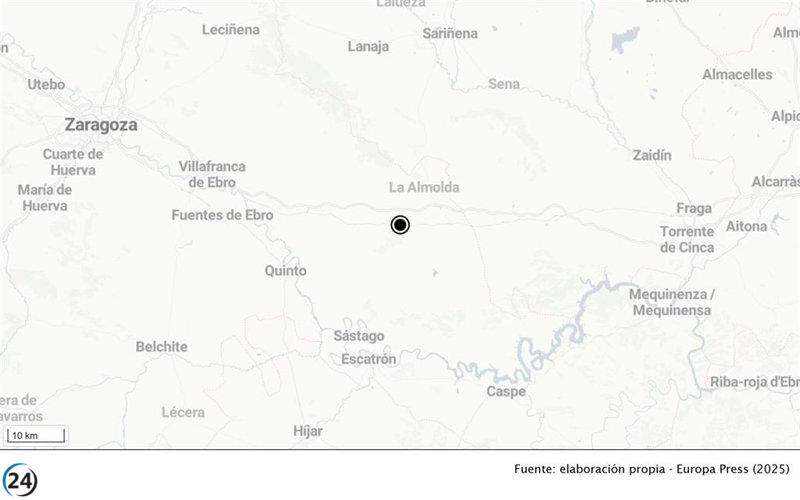 Descubren el cuerpo de un hombre en una furgoneta abandonada en Pina de Ebro.