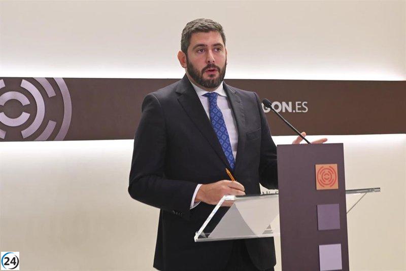 Nolasco (Vox) critica a Azcón, llamándolo 