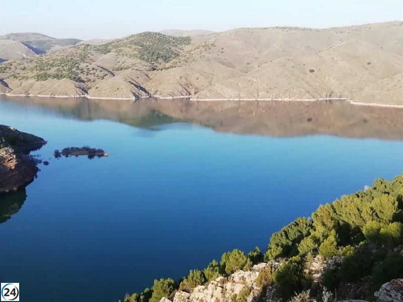 Los embalses del Ebro alcanzan solo el 53% de su capacidad total.