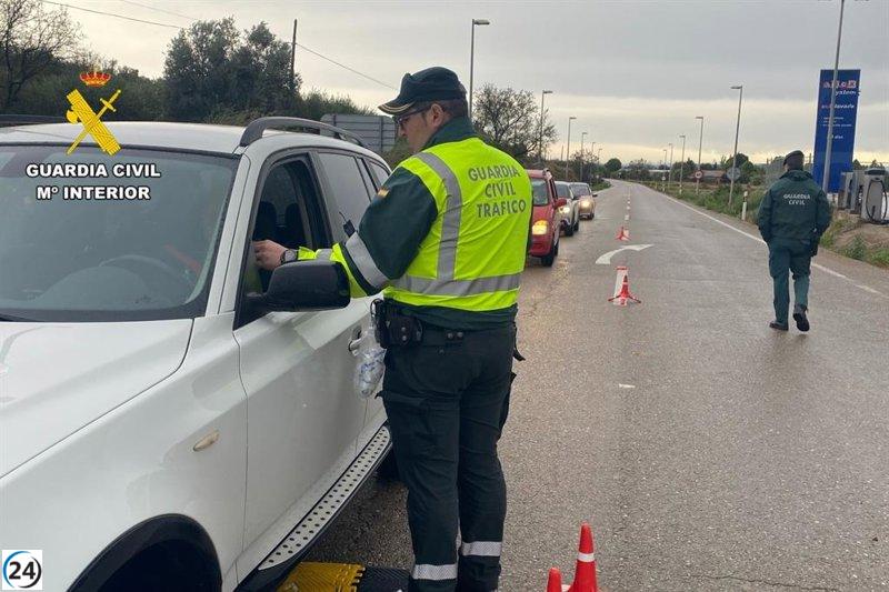 Ocho decenas de conductores bajo efectos de drogas o alcohol interceptados en las fiestas del Pilar en Zaragoza.