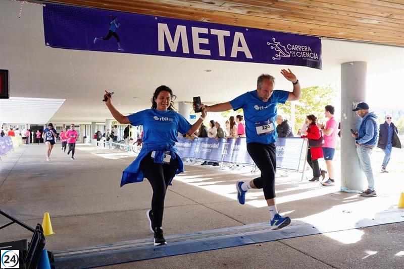 La IV Carrera por la Ciencia mobiliza a mil personas en defensa de la investigación y la innovación.