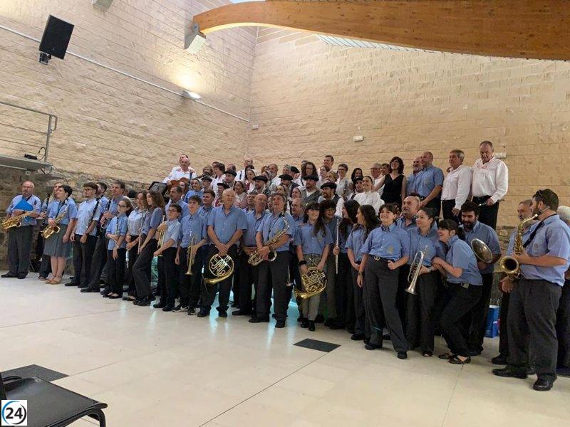 La Banda 'La Moncaína' celebra el 40 aniversario de Danbolin con un viaje a Basauri.