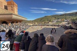 Cerca de 4,000 ecuatorianos se unen en peregrinación al Santuario de Torreciudad en homenaje a la Virgen del Quinche.