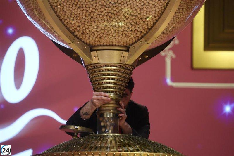 La administración 'El Cachirulo' de Zaragoza sortea el número 23.112: 