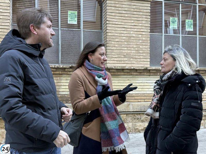 María Rodrigo (PSOE) critica a Azcón por desconectarse de las necesidades educativas en Alto Aragón.
