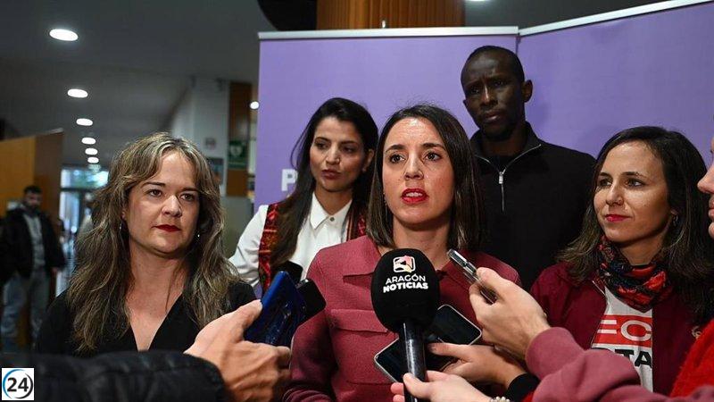 Montero critica la fragmentación de la izquierda por diluir el voto en favor del PSOE.