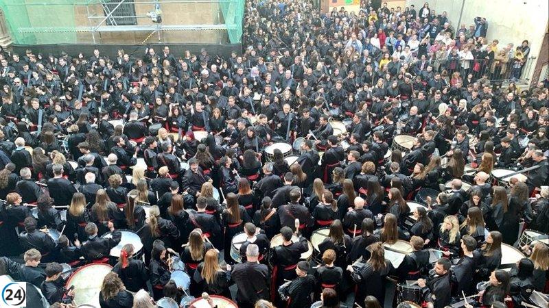 La Semana Santa de Andorra (Teruel) 2023 culmina con la procesión de la Soledad y el fin de redobles.