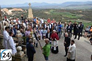 Multitudinaria participación en la romería al Monasterio de El Pueyo en Barbastro.