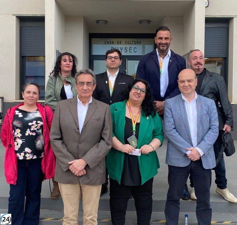 Laura Fernández promete 