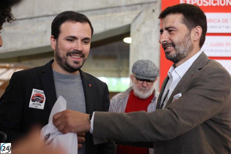 Garzón (IU) pide un acuerdo entre las fuerzas de izquierda en Sumar.