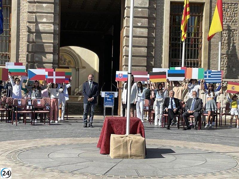 Lambán destaca el éxito de la UE y se compromete a acoger a los ucranianos en Aragón.