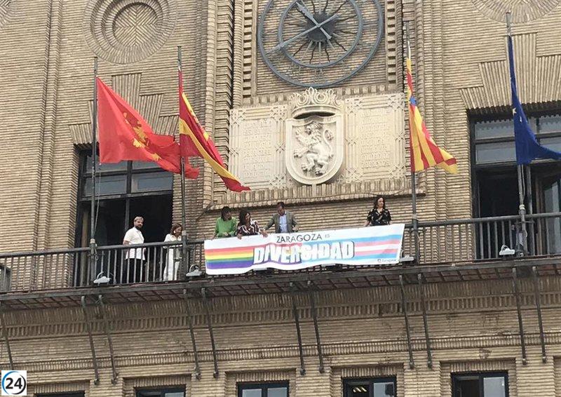 VOX critica pancarta LGTBI en Ayuntamiento de Zaragoza por falta de objetividad institucional.