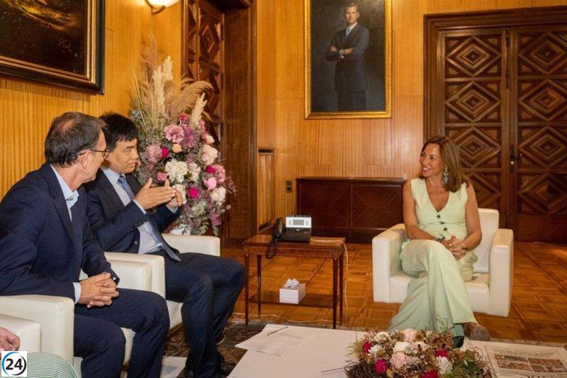 La empresa Cablescom invertirá 10 millones para expandir su planta en Zaragoza, generando 25 empleos adicionales.