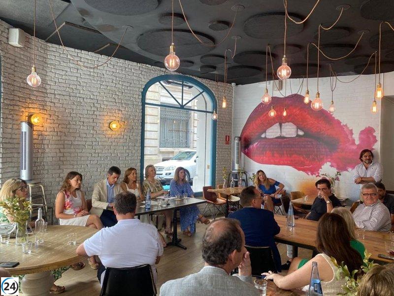 PP presenta propuestas a hosteleros en Zaragoza para cubrir sus necesidades