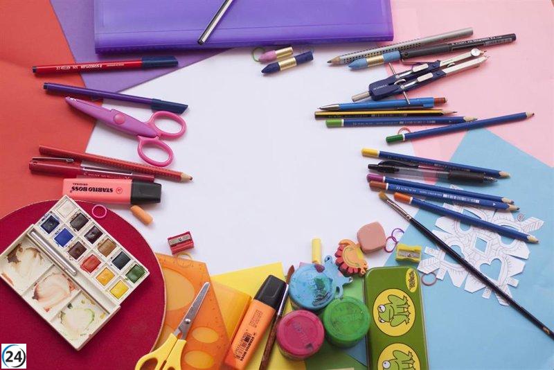 FACUA sugiere comparar precios y evitar compras impulsivas en el inicio del curso escolar