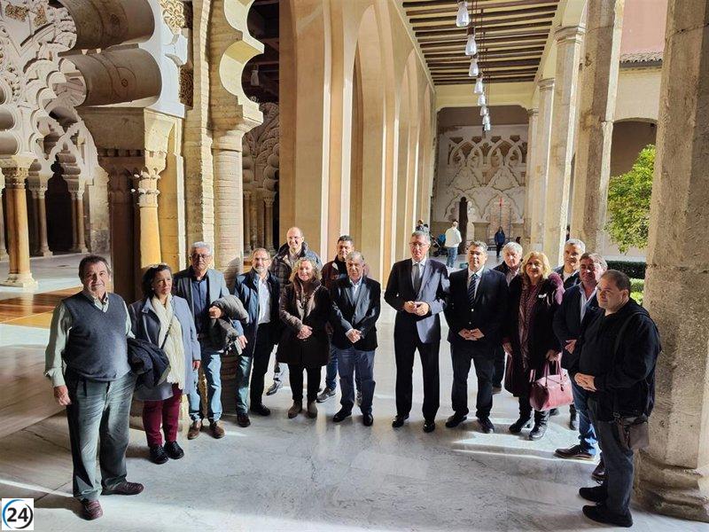 Blasco y los 13 pueblos aragoneses se unen por un turismo de calidad en Aragón