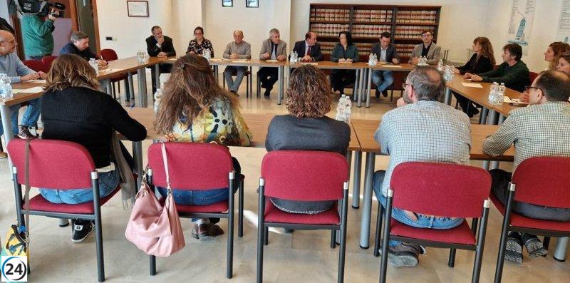 El gobierno destina una financiación de 2 millones de euros para impulsar la digitalización de las Oficinas Comarcales Agroambientales de Teruel, según anuncia Samper.