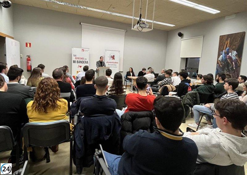Álvaro Lombardo renuncia al liderazgo de Juventudes Socialistas Zaragoza, tras una exitosa gestión de cinco años.