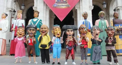 La tradición de los gigantes y cabezudos