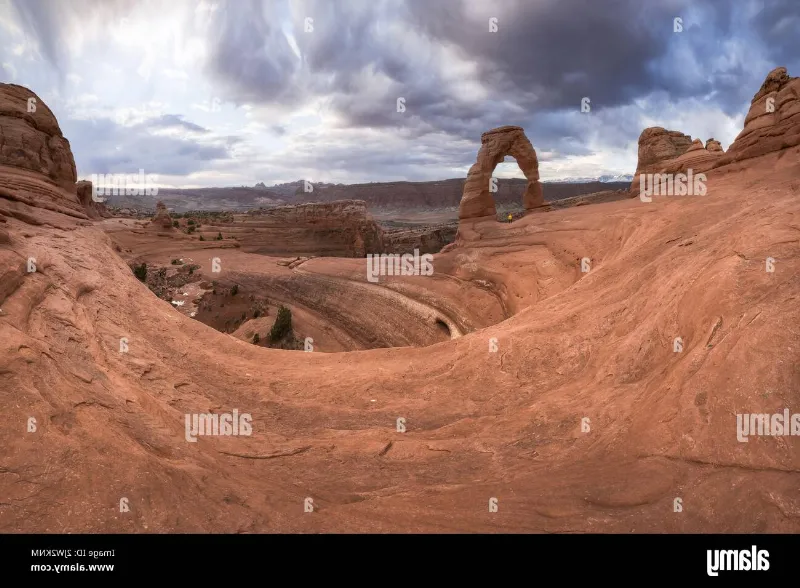 Admira el paisaje de Angelet